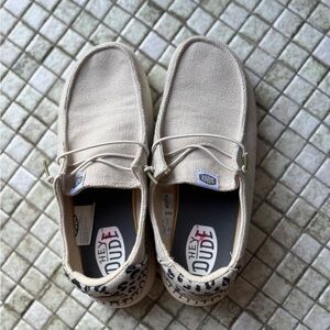 Hey Dude Women’s Beige Slip-On Loafers